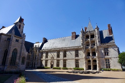 Châteaudun